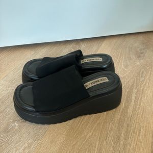 Steve Madden x UO sandals
